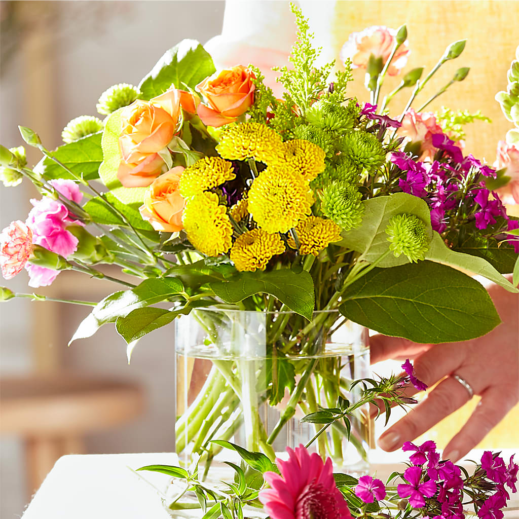 Bold & Bright – A Florist Original – Reedley Flower Shop, Reedley CA