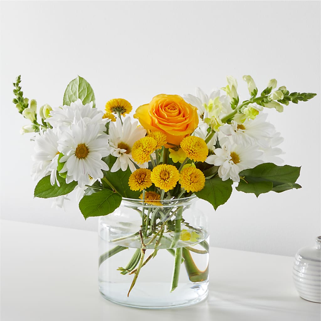 Sun Salutation Bouquet – Reedley Flower Shop, Reedley CA