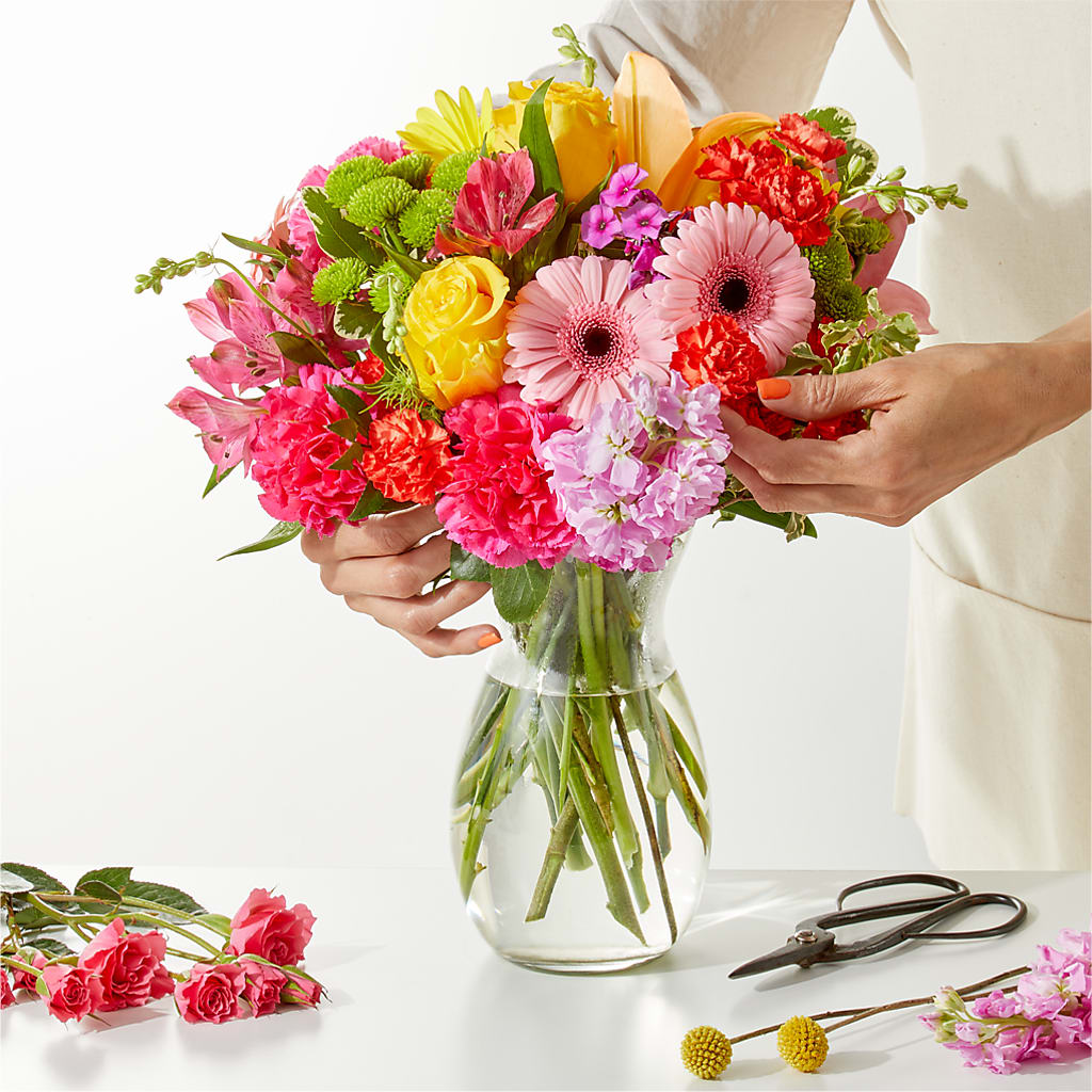 Cue the Confetti - A Florist Original – Reedley Flower Shop, Reedley CA