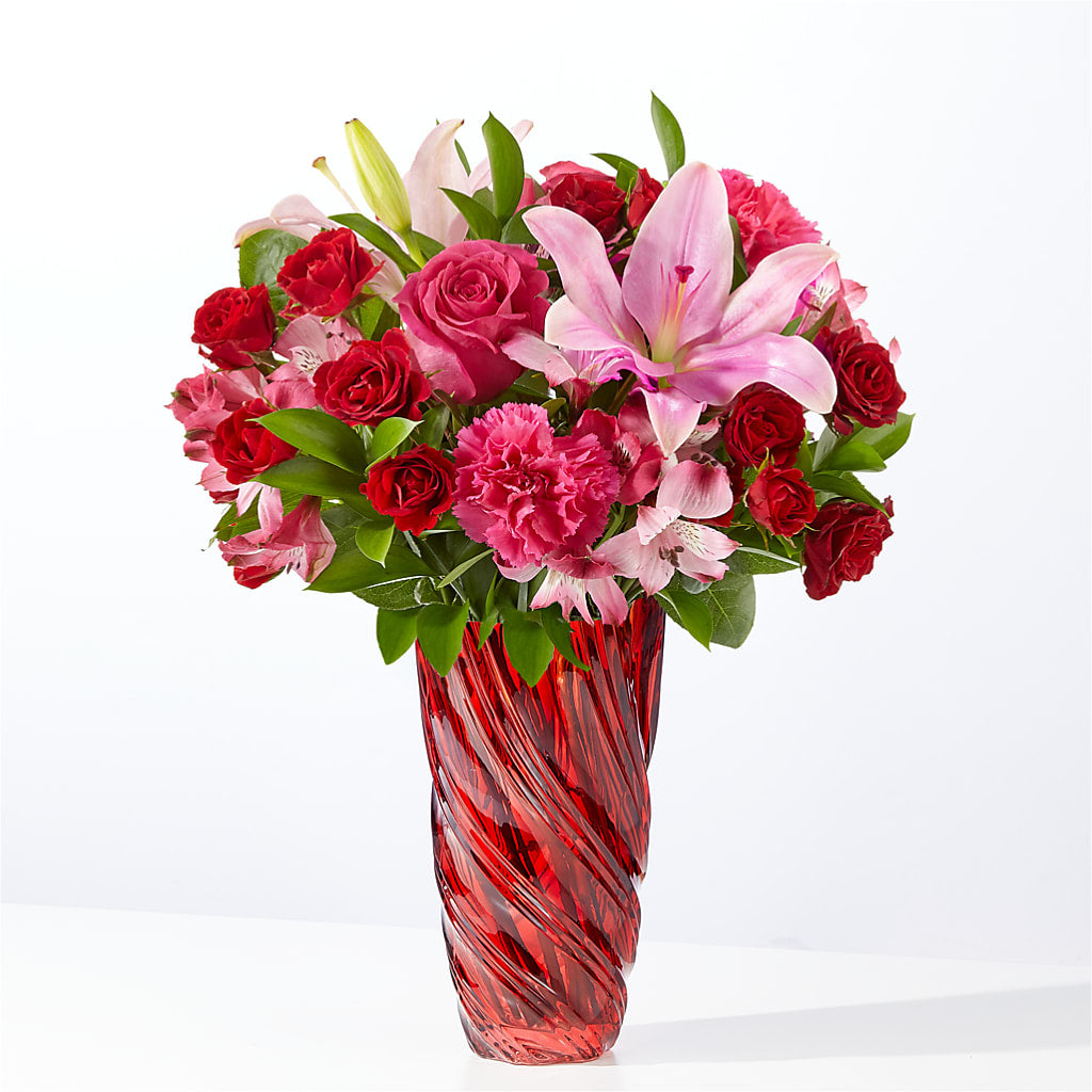 In Love Bouquet with Luxe Swirl Vase – Reedley Flower Shop, Reedley CA