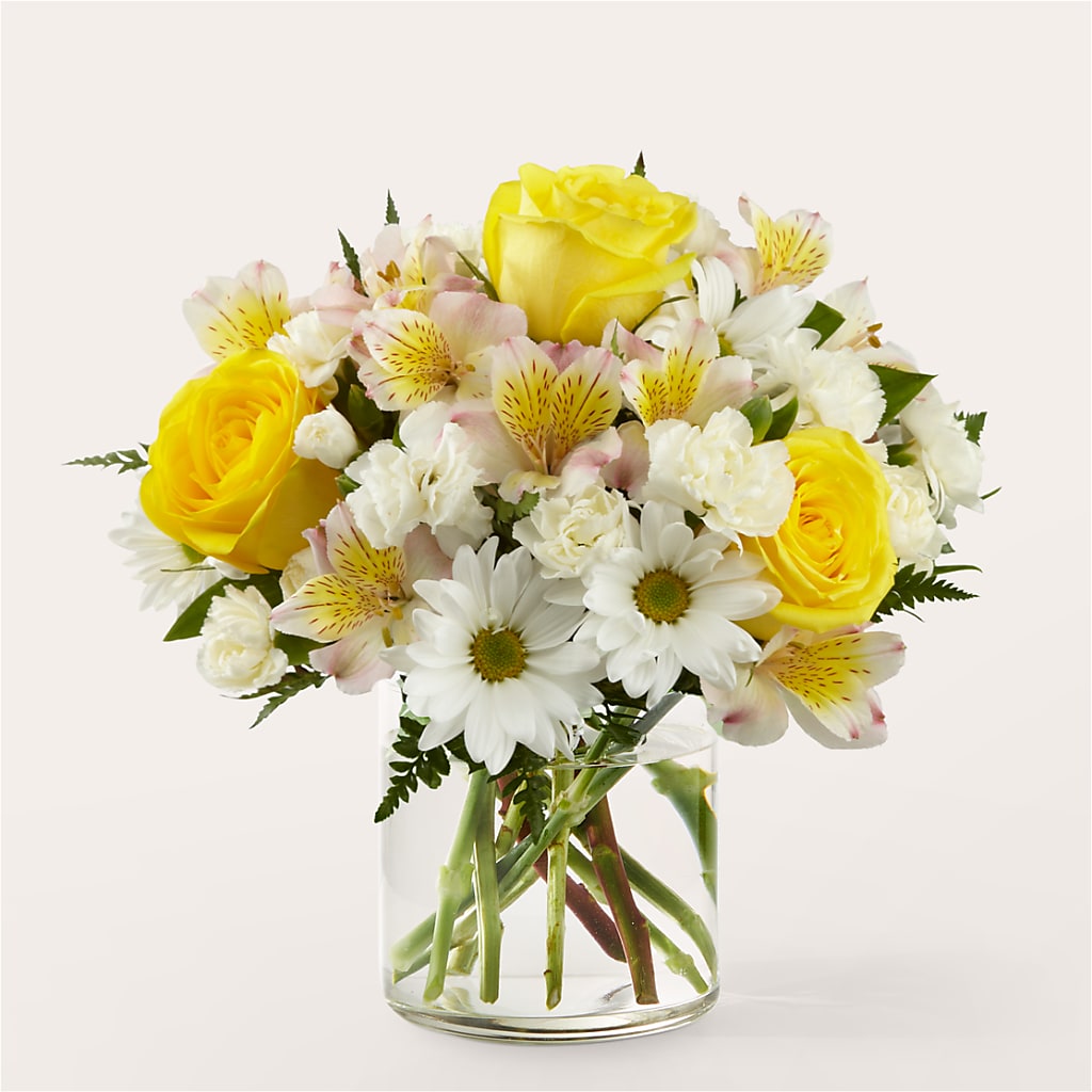Gleeful Bouquet – Reedley Flower Shop, Reedley CA