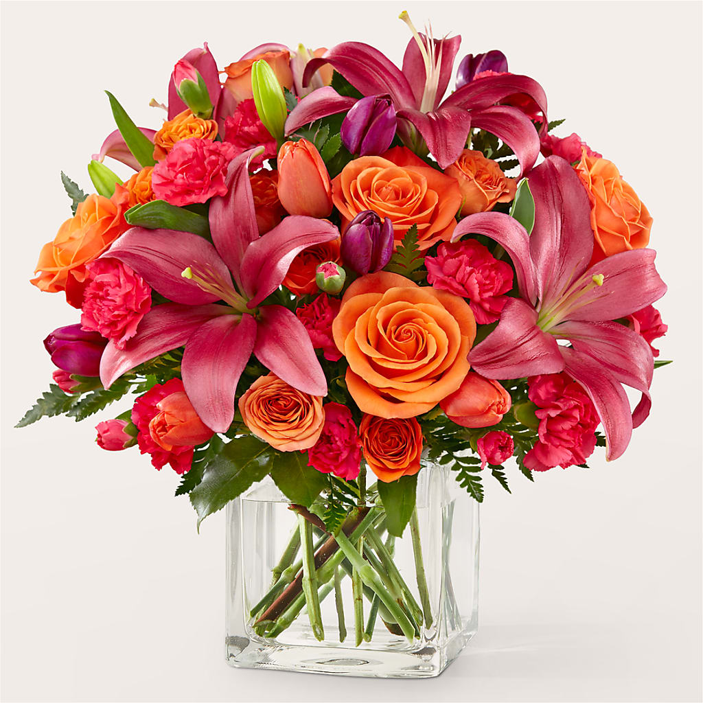 Lucky Lily Bouquet – Reedley Flower Shop, Reedley CA