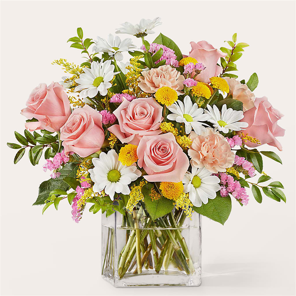 Country Cottage Bouquet – Reedley Flower Shop, Reedley CA