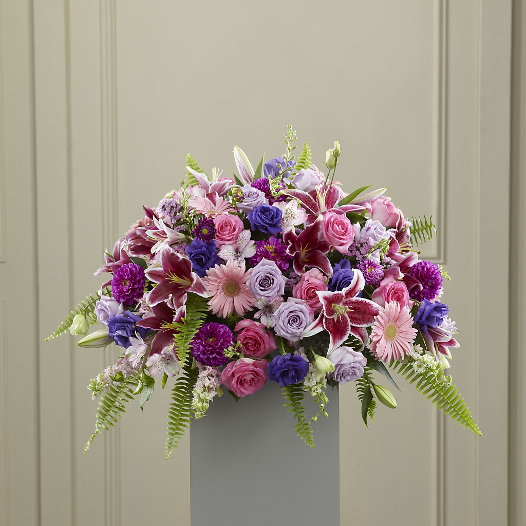 Fare Thee Well Pedestal – Reedley Flower Shop, Reedley CA