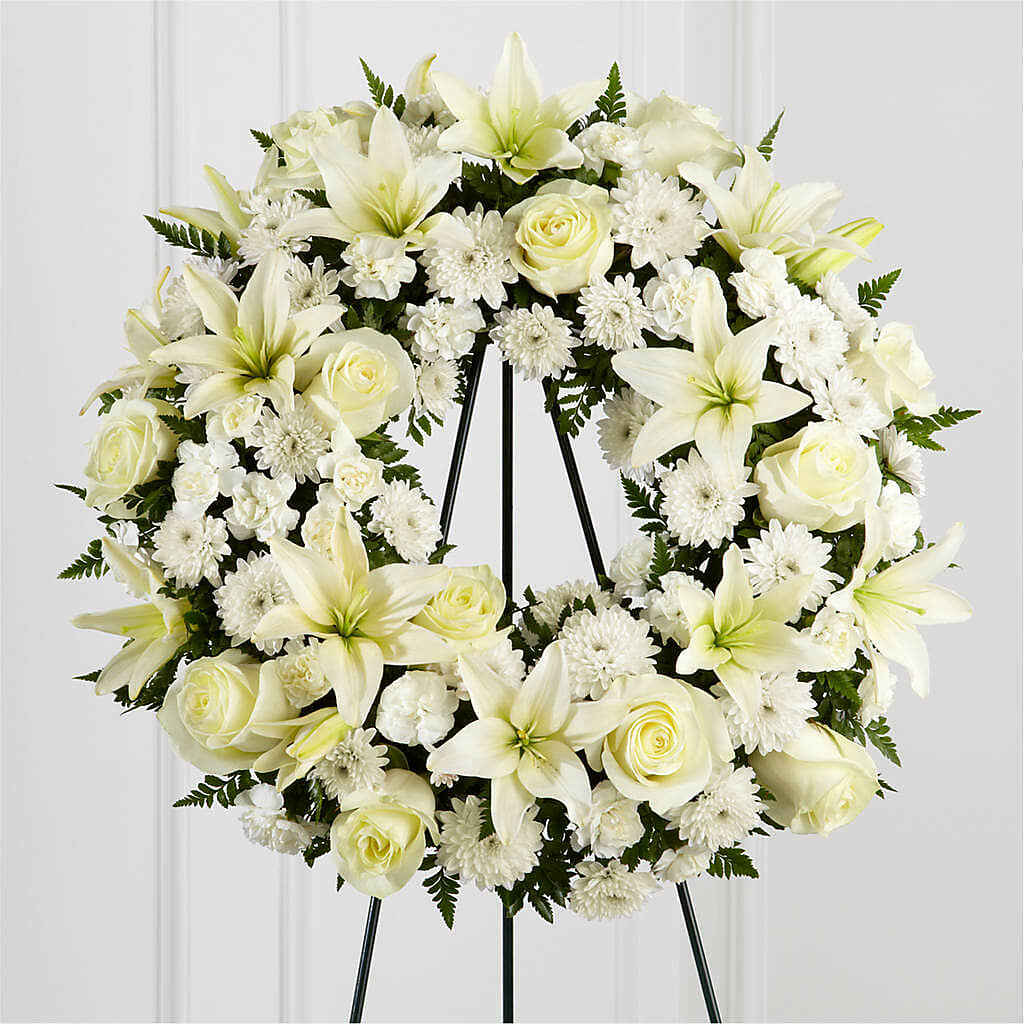 Treasured Tribute Wreath – Reedley Flower Shop, Reedley CA