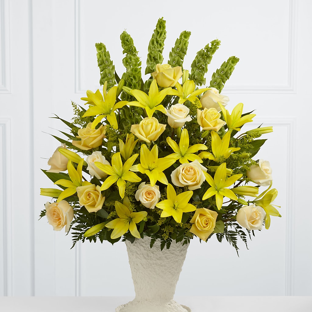 Golden Memories Arrangement – Reedley Flower Shop, Reedley CA