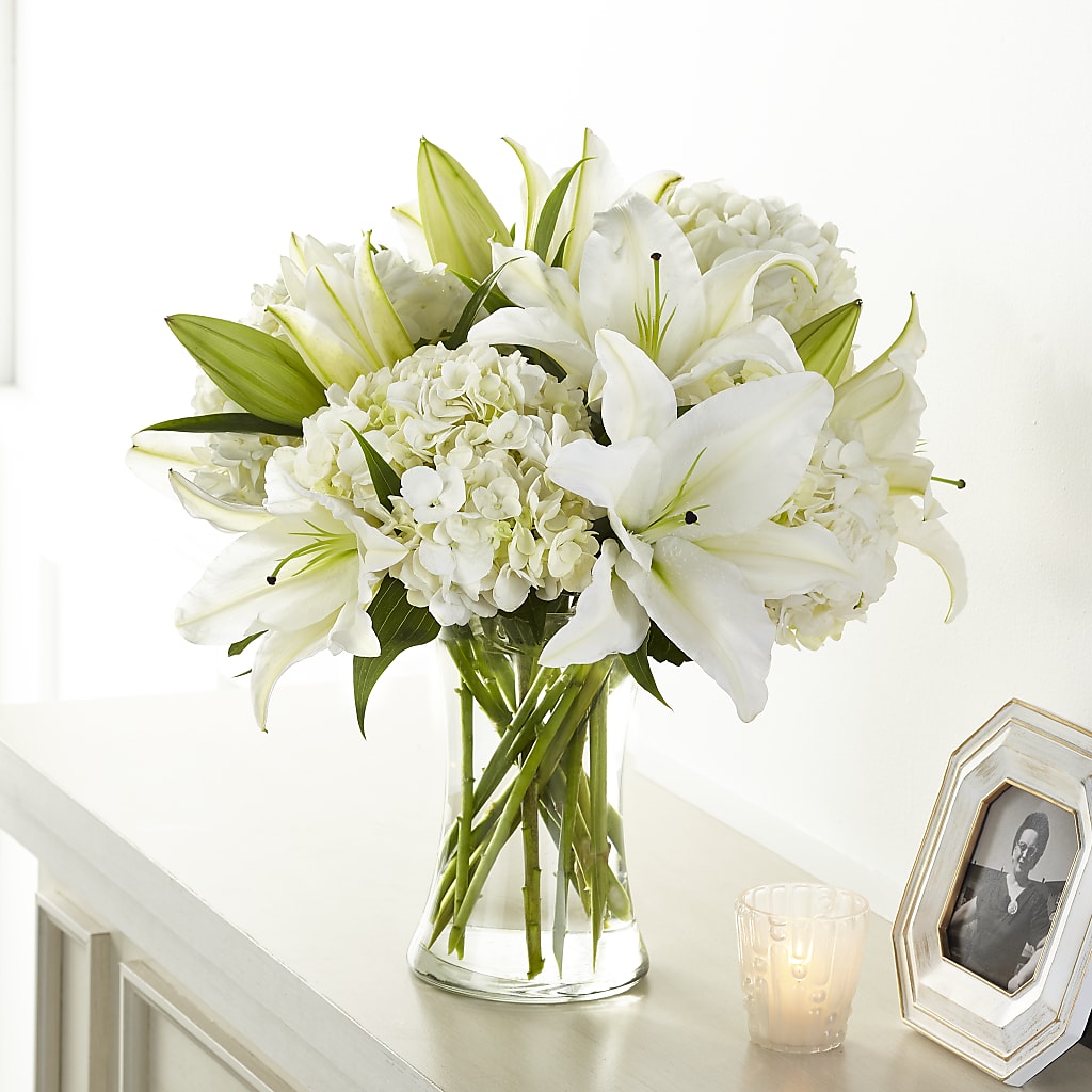 Compassionate Lily Bouquet – Reedley Flower Shop, Reedley CA