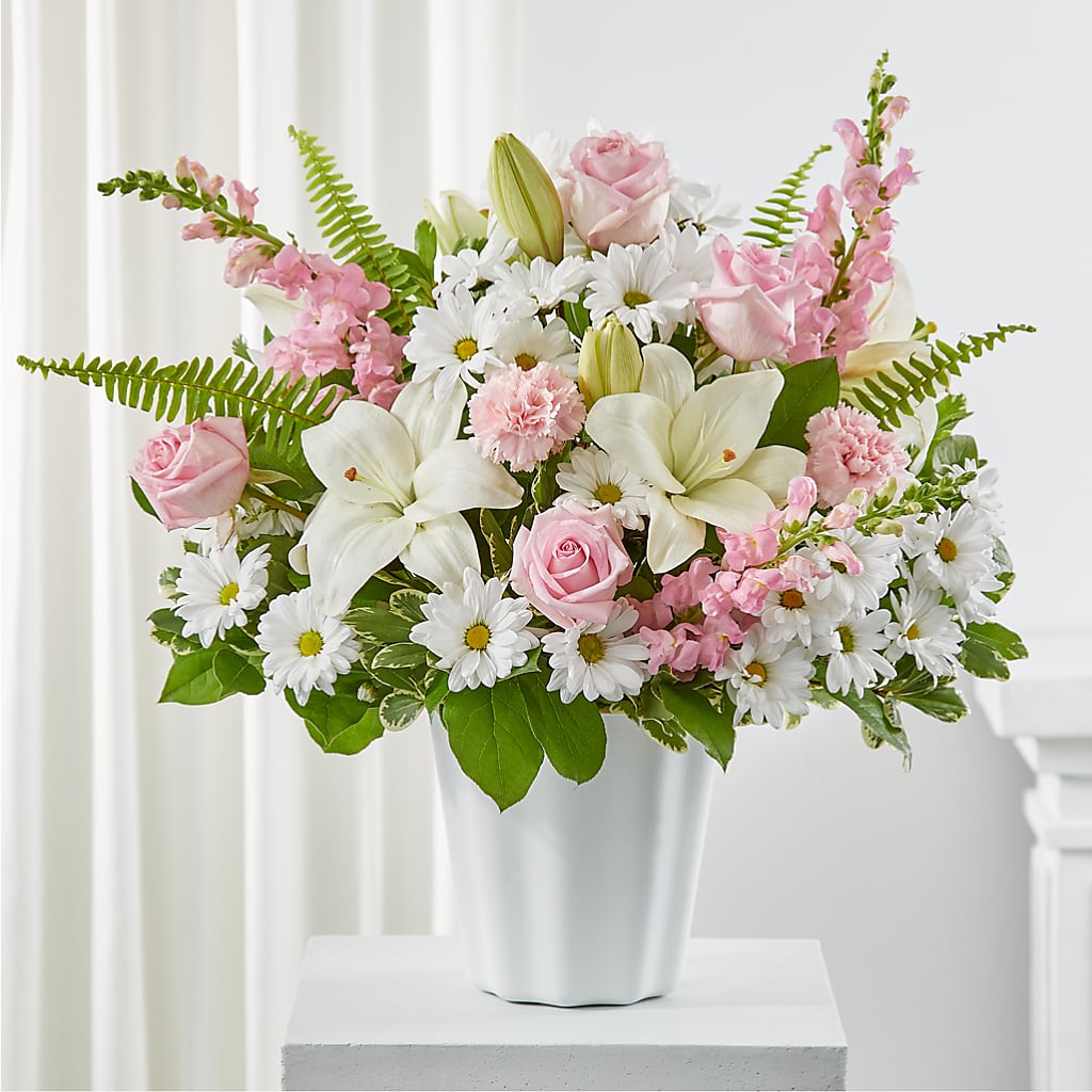 Soft Touch Tabletop Basket – Reedley Flower Shop, Reedley CA