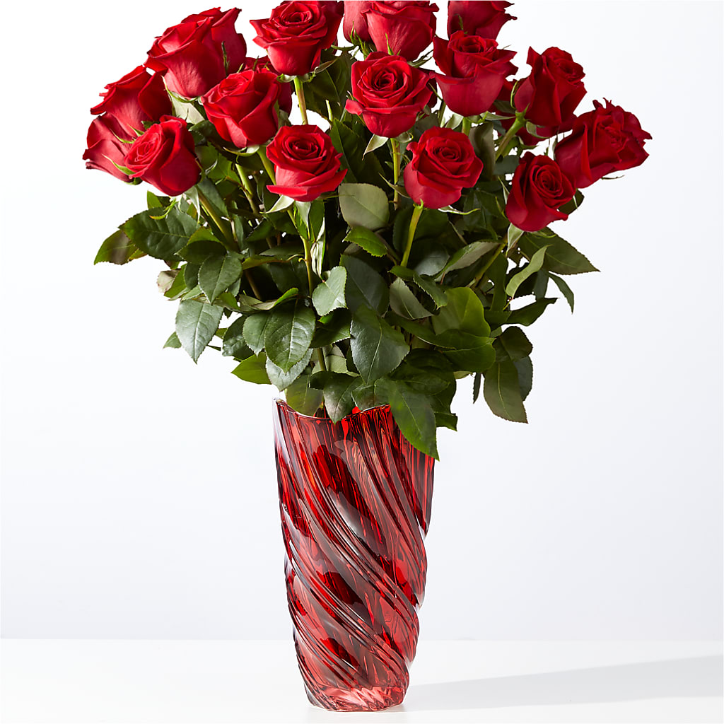 Classic Love Red Rose Bouquet with Luxe Swirl Vase – Reedley Flower Shop, Reedley CA