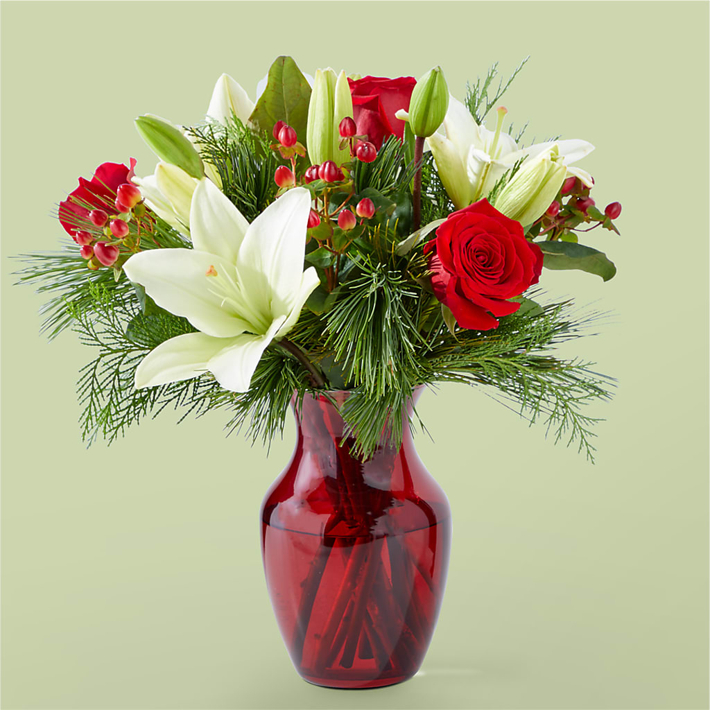 Evergreen Delight Bouquet – Reedley Flower Shop, Reedley CA