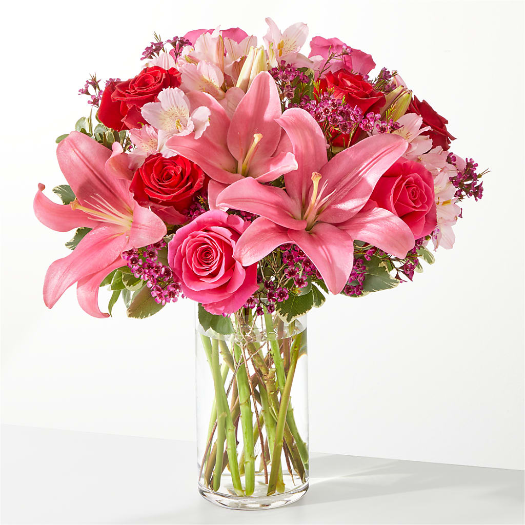 Lucky in Love Bouquet – Reedley Flower Shop, Reedley CA