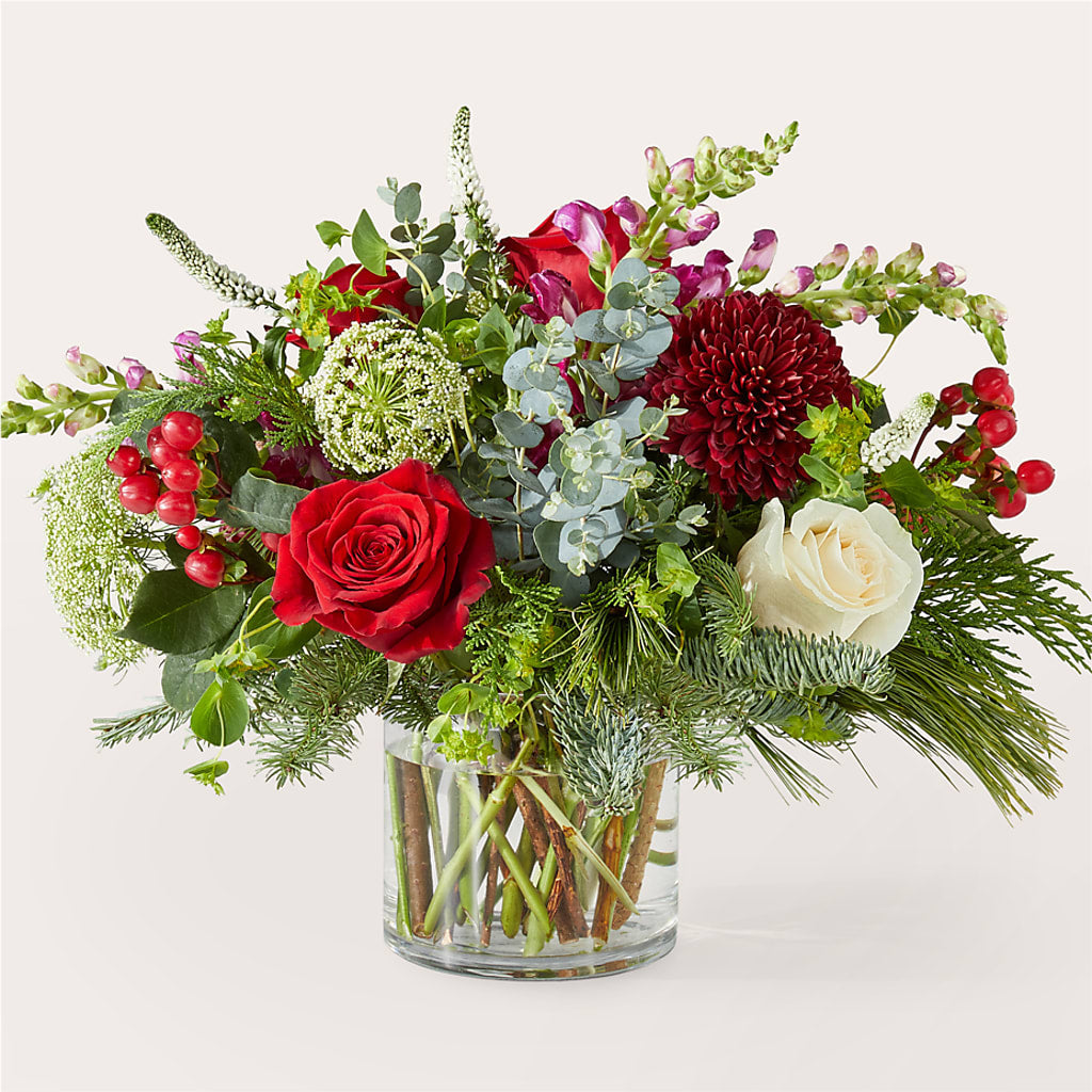 Cranberry Fizz Bouquet – Reedley Flower Shop, Reedley CA