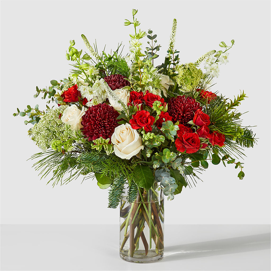 Favorite Traditions Bouquet – Reedley Flower Shop, Reedley CA