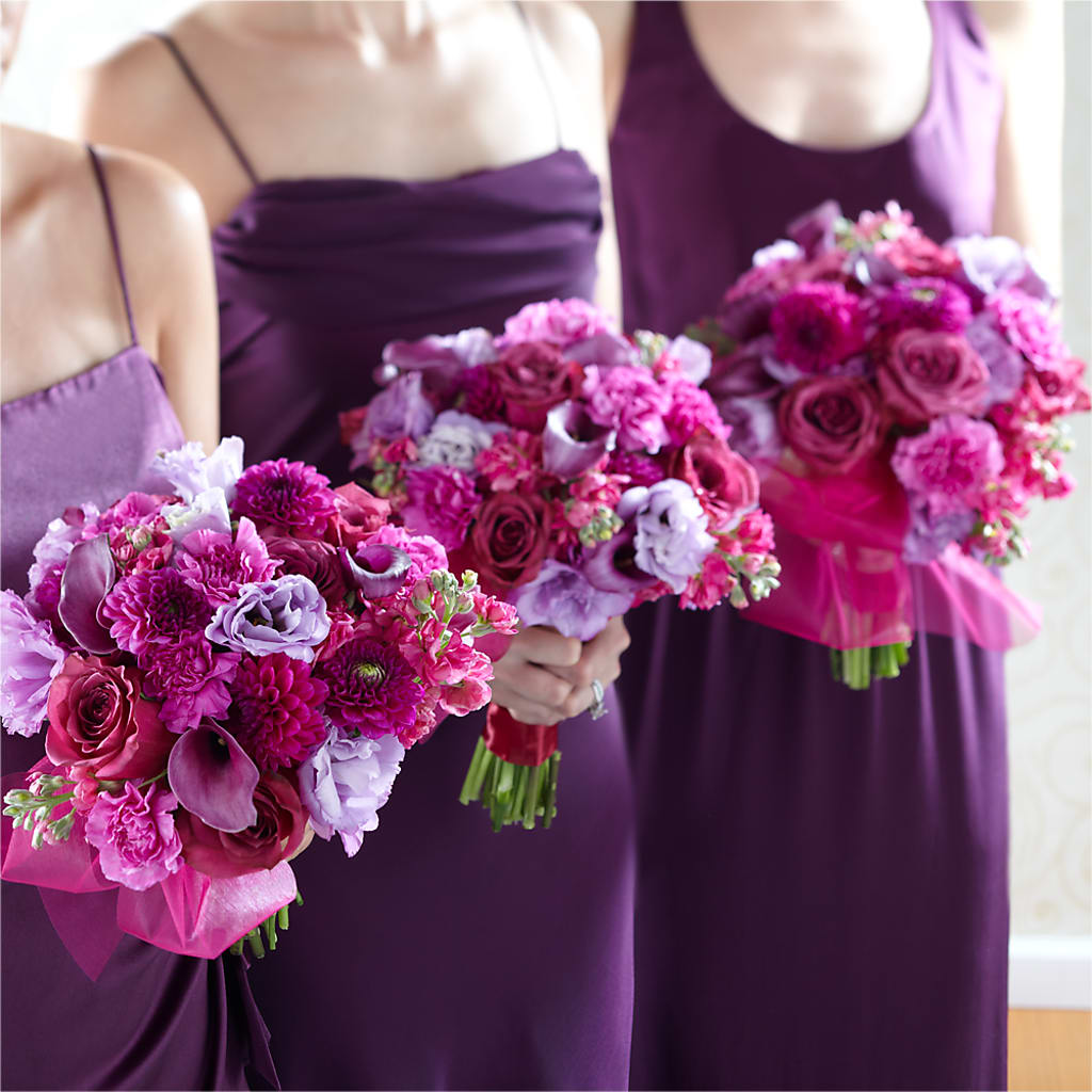 Bridesmaid's Garden Bouquet – Reedley Flower Shop, Reedley CA