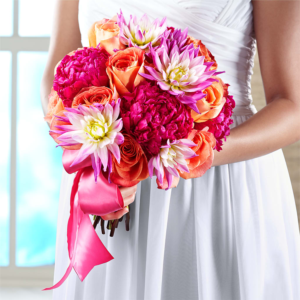 New Love Bouquet – Reedley Flower Shop, Reedley CA