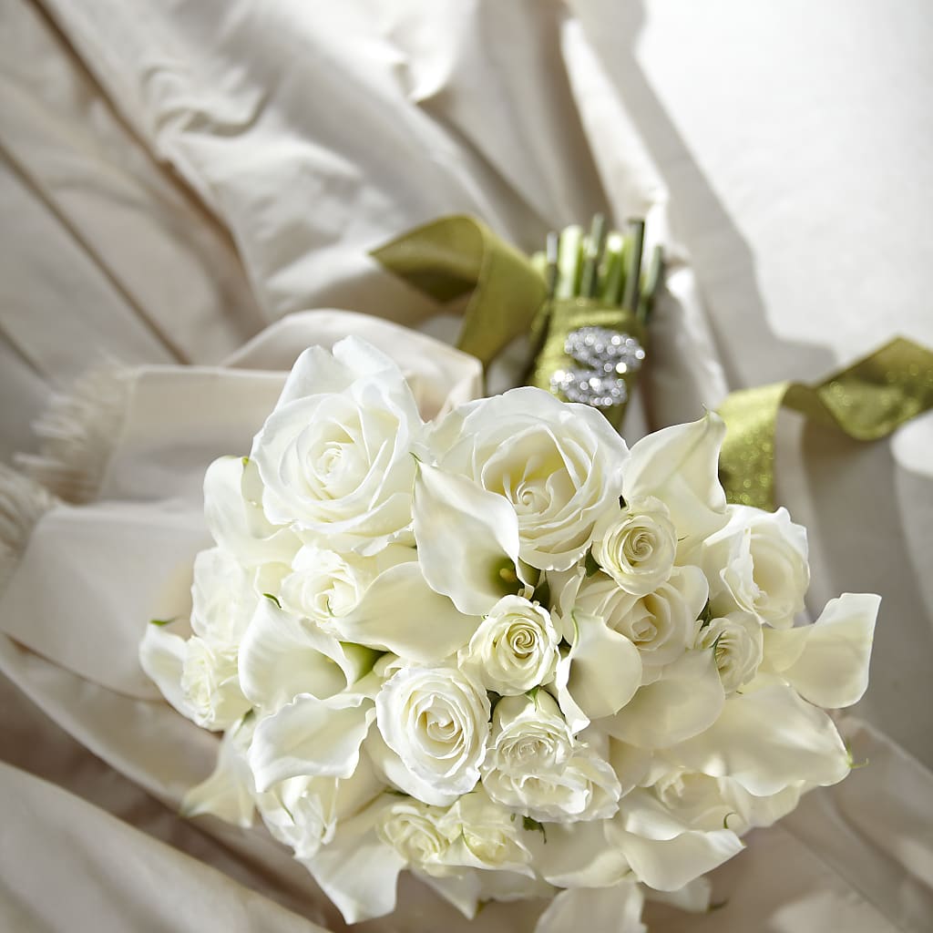 Serene Highness Bouquet – Reedley Flower Shop, Reedley CA