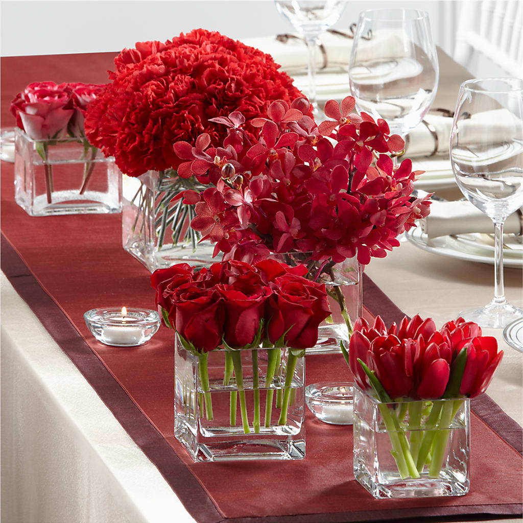 Modern Grace Centerpiece – Reedley Flower Shop, Reedley CA