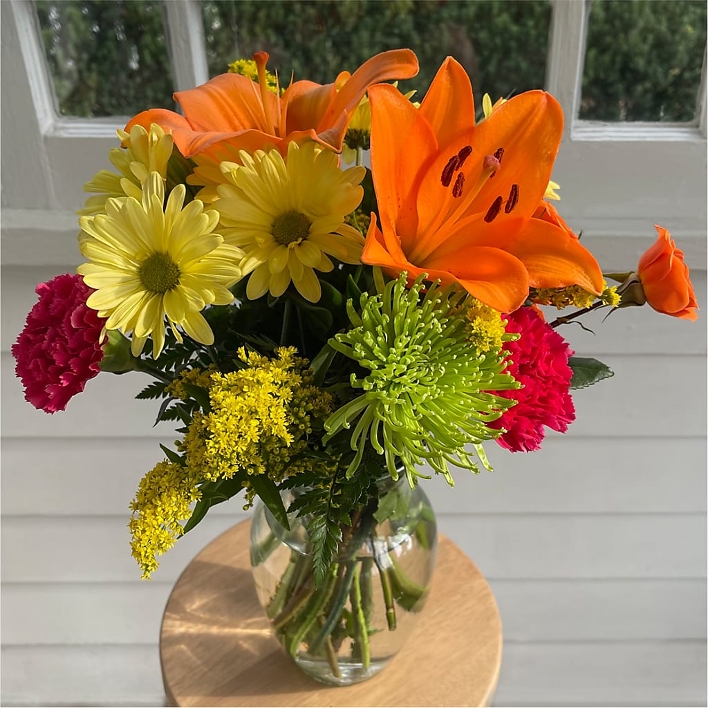 Bold & Bright – A Florist Original –  Reedley Flower Shop, Reedley CA
