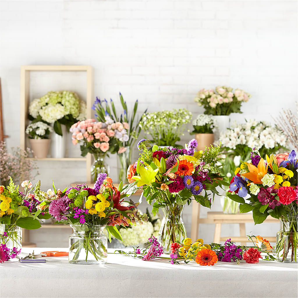 Bold & Bright – A Florist Original –  Reedley Flower Shop, Reedley CA