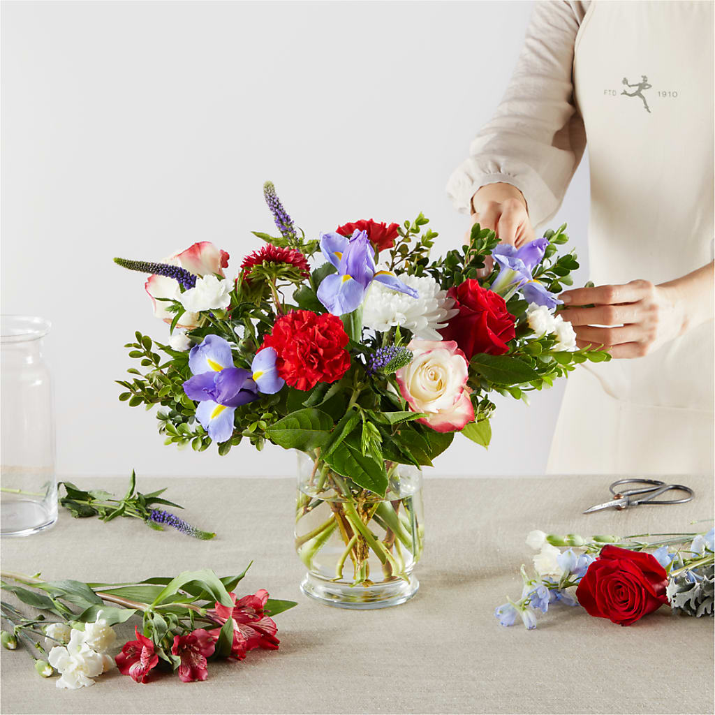 Star Spangled - A Florist Original –  Reedley Flower Shop, Reedley CA