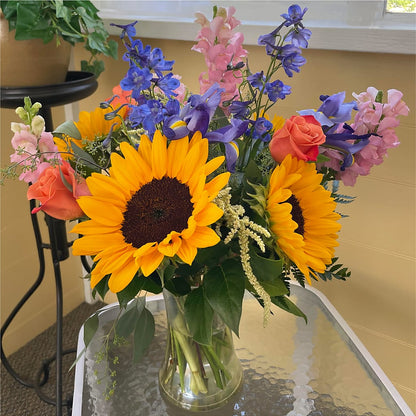 Rays of Life Bouquet –  Reedley Flower Shop, Reedley CA