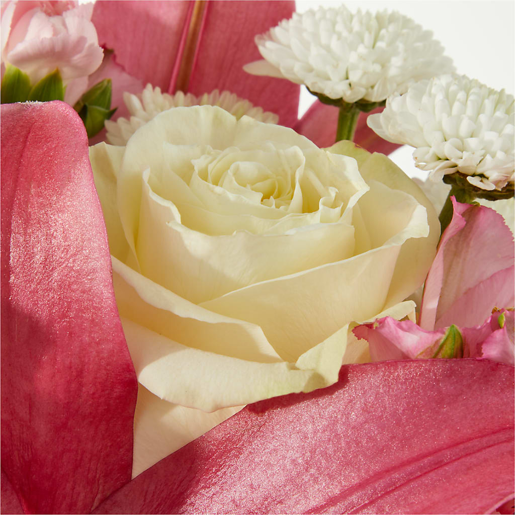 Piece of Cake Bouquet –  Reedley Flower Shop, Reedley CA