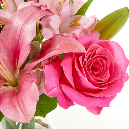 Lots of Love Bouquet –  Reedley Flower Shop, Reedley CA