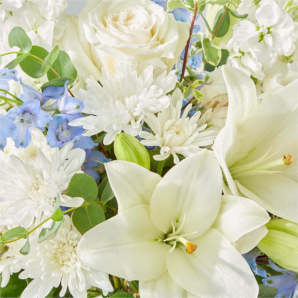 Peace of Mind Bouquet –  Reedley Flower Shop, Reedley CA