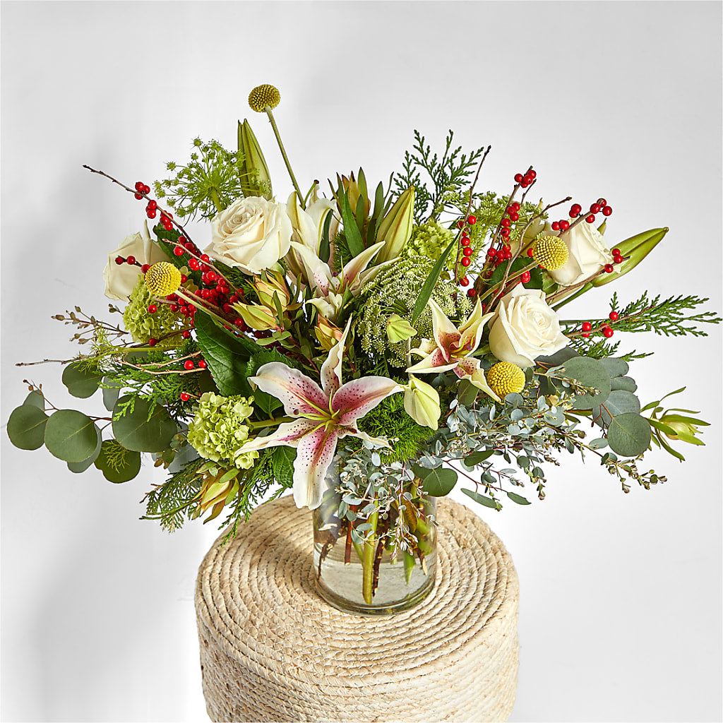 Berry & Bright Bouquet –  Reedley Flower Shop, Reedley CA