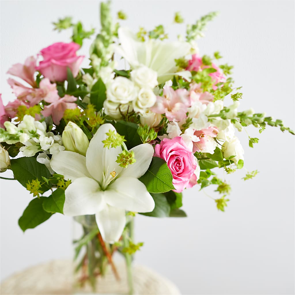 Fondly Bouquet –  Reedley Flower Shop, Reedley CA