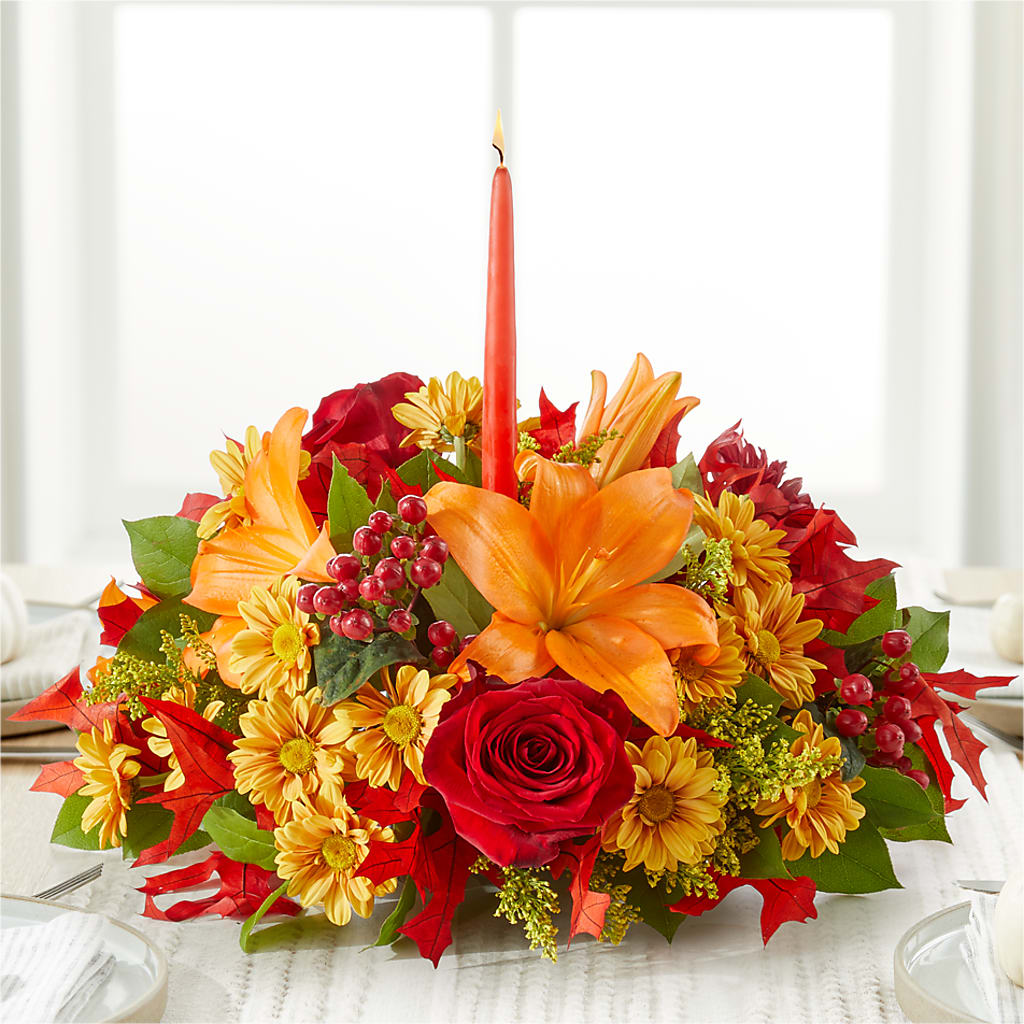 Autumn's Embrace Centerpiece –  Reedley Flower Shop, Reedley CA